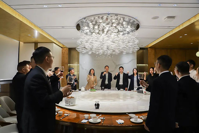 年会回首 | “三十而立，踔严前杏妆2022年度NG28集团治理人员联欢晚会圆满进行!